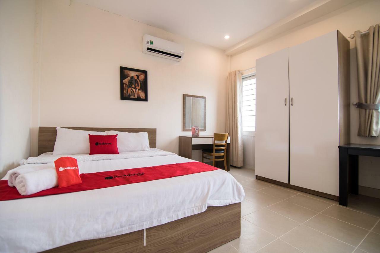 Reddoorz @ Hai Ba Trung Street Ho Chi Minh-stad Buitenkant foto