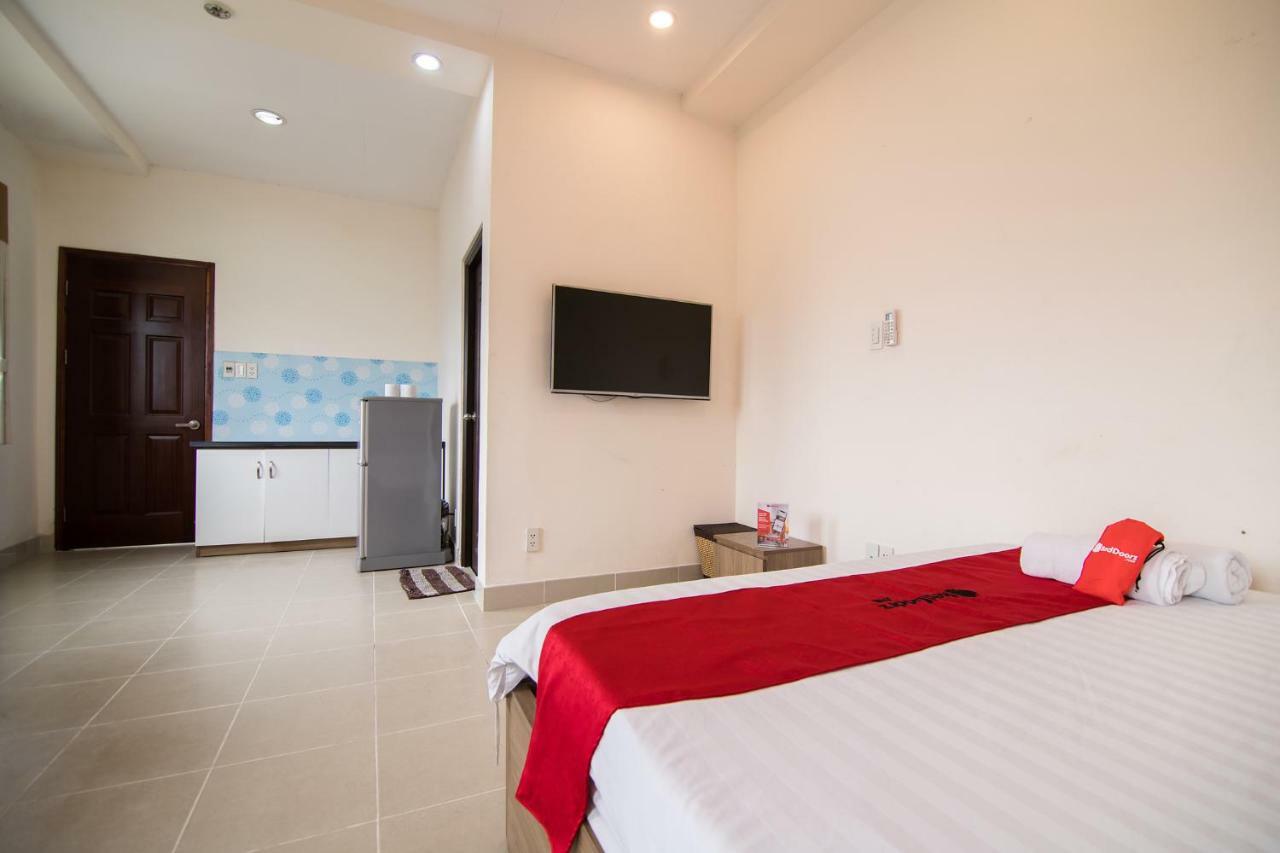 Reddoorz @ Hai Ba Trung Street Ho Chi Minh-stad Buitenkant foto