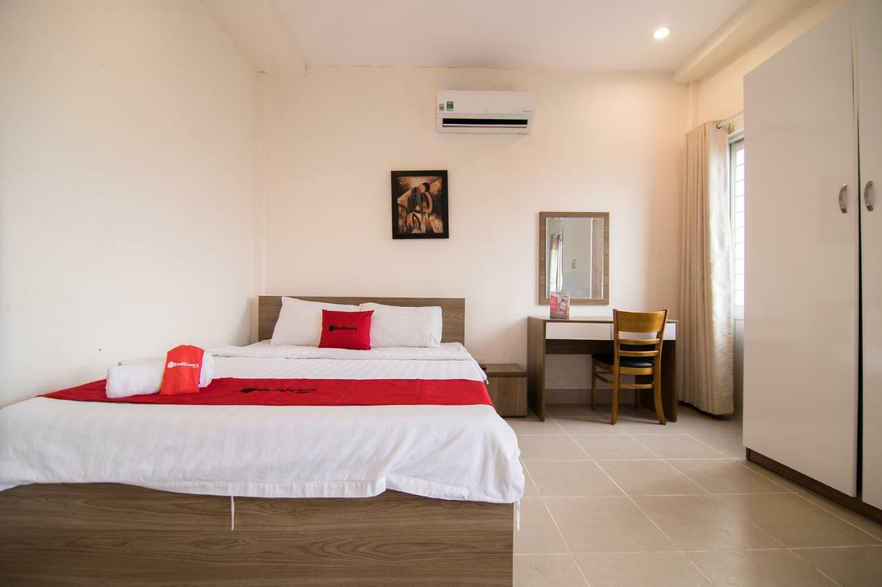 Reddoorz @ Hai Ba Trung Street Ho Chi Minh-stad Buitenkant foto